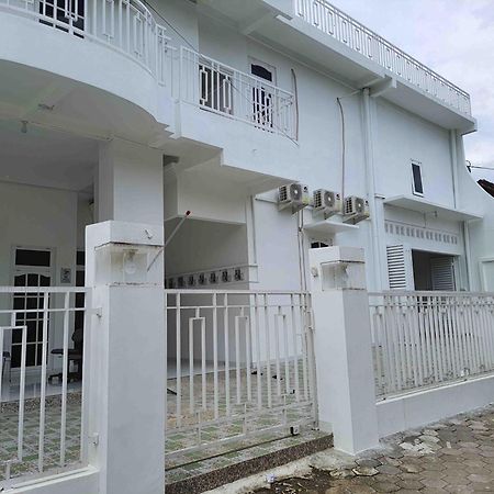 Reddoorz Syariah At Jalan Godean Hotel Ngabean Kültér fotó