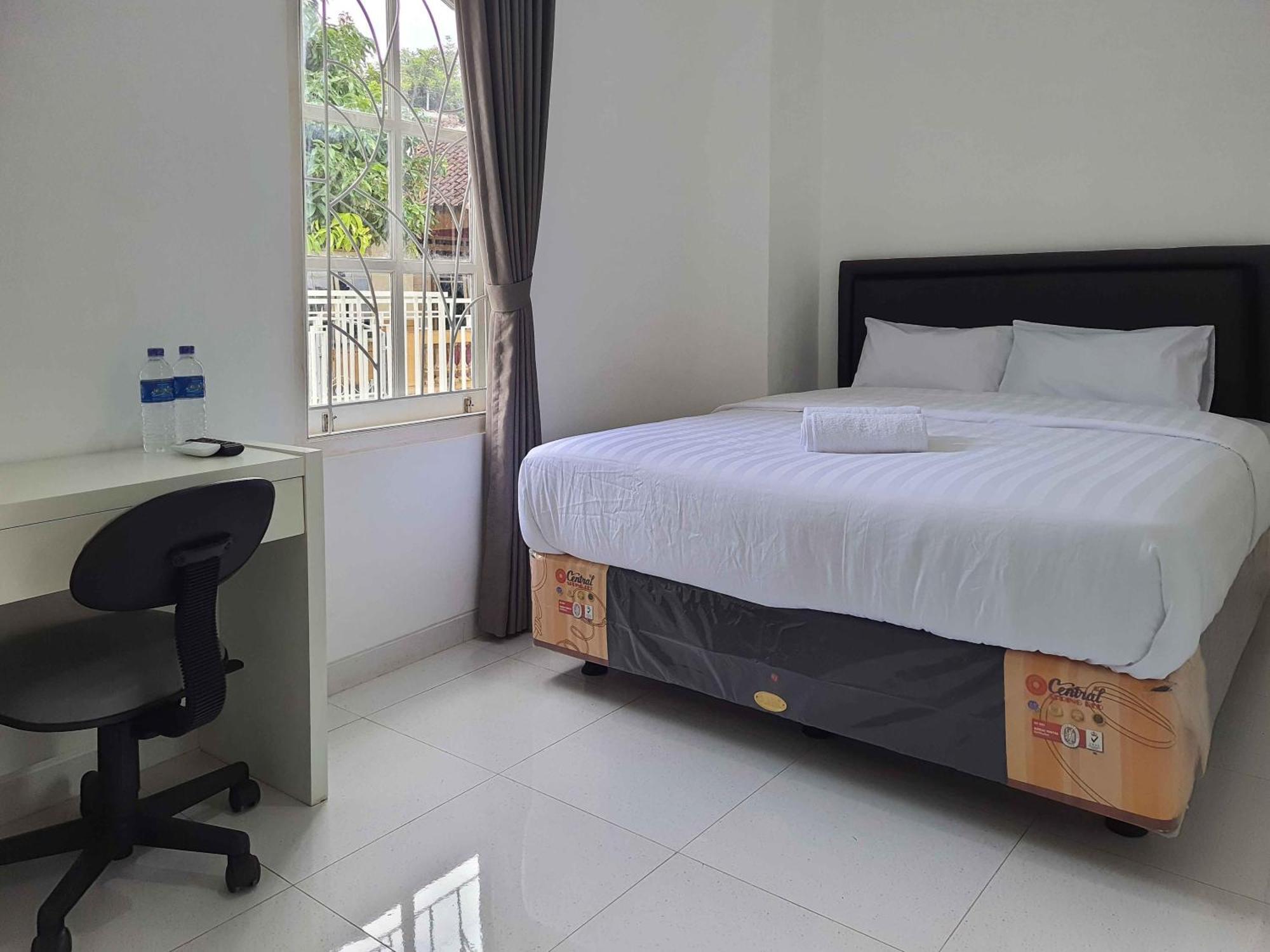 Reddoorz Syariah At Jalan Godean Hotel Ngabean Kültér fotó